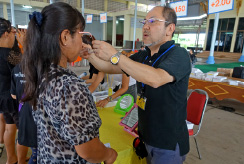 2016年タイ老眼鏡無料配布ボランティア活動